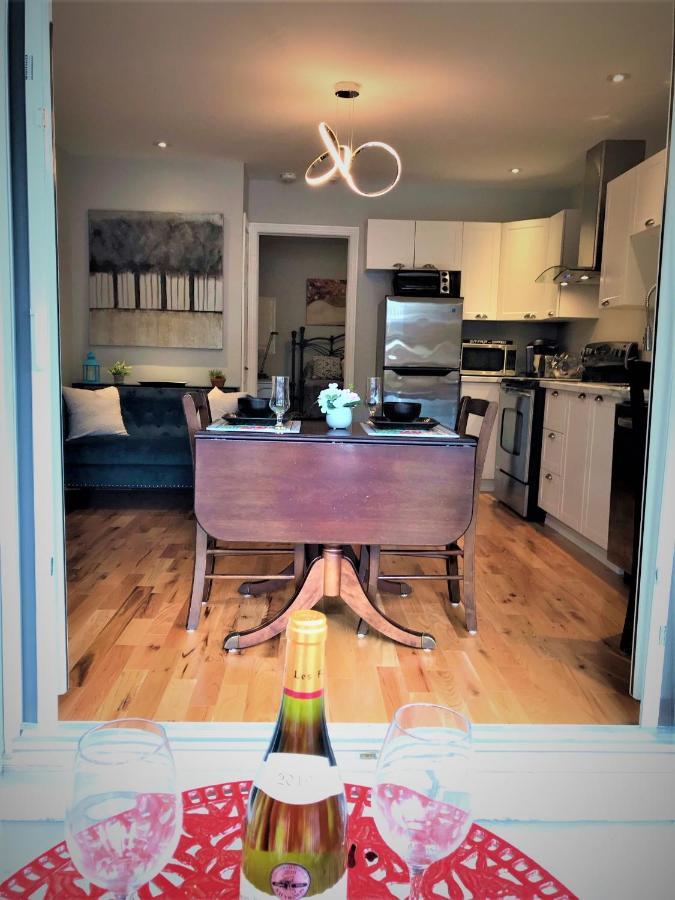 Ottawa Downtown Executive Apartment Retreat With Private Balcony Near Bank Street - Sleep Max 2 Extérieur photo