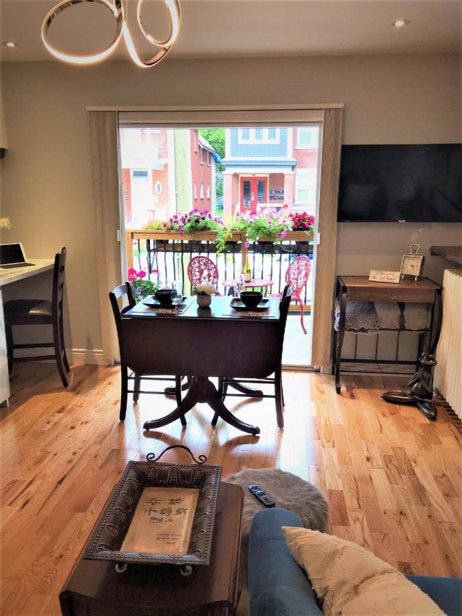Ottawa Downtown Executive Apartment Retreat With Private Balcony Near Bank Street - Sleep Max 2 Extérieur photo
